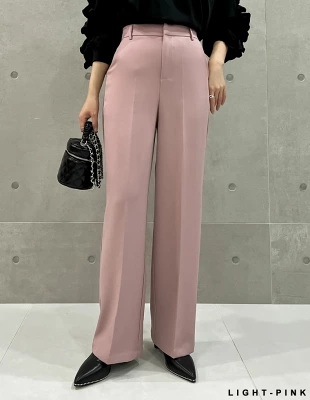 冬のジャニーズライブにおすすめの服装5選【スタイル別】｜【動きやすさ重視】裏起毛スウェット×カラーパンツ